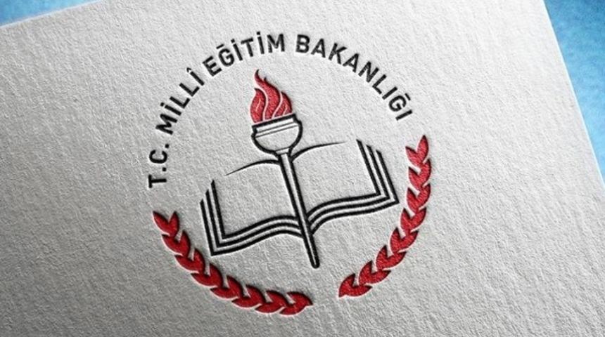 Okul saatleri belli oldu: İstanbul'da okullar saat ka&ccedil;ta a&ccedil;ılacak?