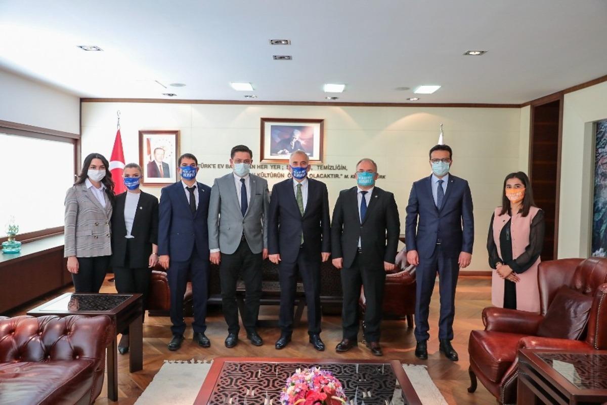 Yeşilay Cemiyeti ve Başkan Zolan&rsquo;dan &lsquo;Gen&ccedil;lerimize sahip &ccedil;ıkalım&rsquo; mesajı