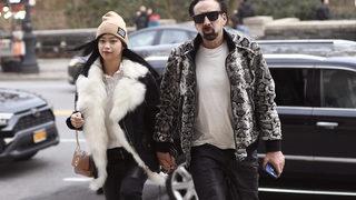 Nicolas Cage 31 yaş küçük sevgilisi Riko Shibata ile evlendi