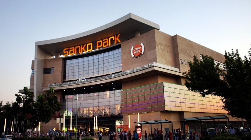 SANKO Park&rsquo;tan kadınlar g&uuml;n&uuml;&rsquo;ne &ouml;zel kahve fincanı armağanı