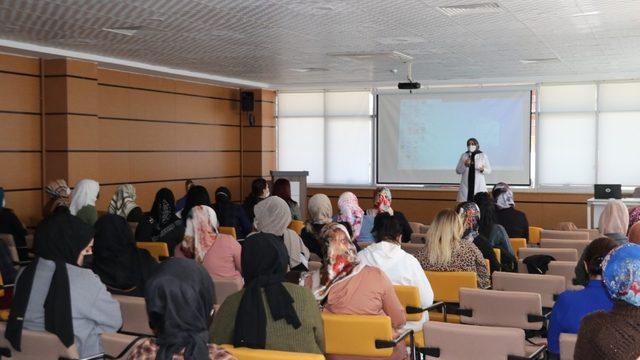 Siirt’te 8 Mart Dünya Kadınlar Günü kutlanıyor