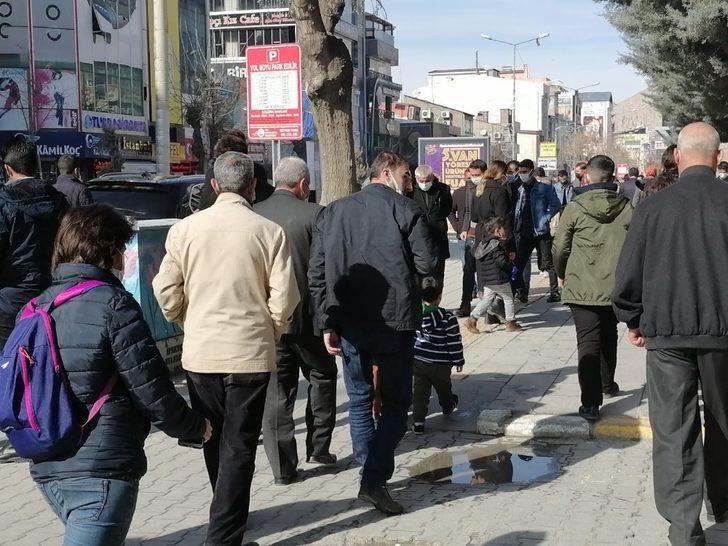 Kısıtlamaların kalkmasıyla vatandaş sokağa akın etti G4