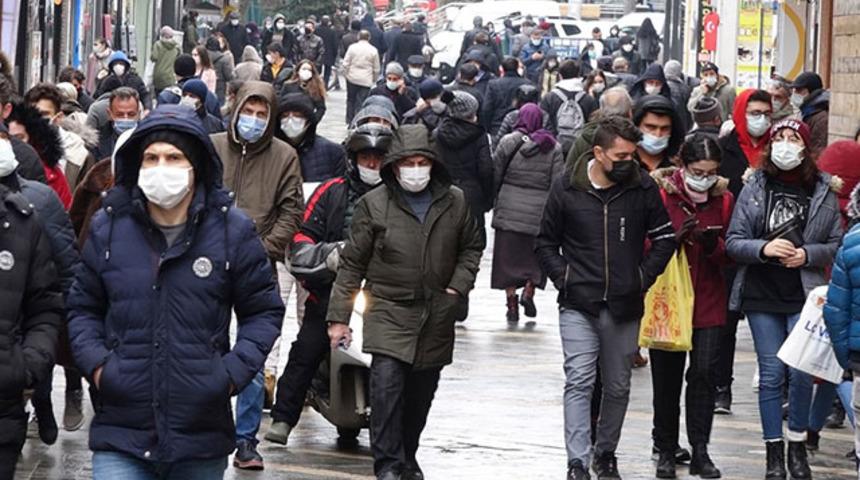 ‘Çok yüksek risk’ kategorisindeki Karadeniz, vaka oranında yine zirvede