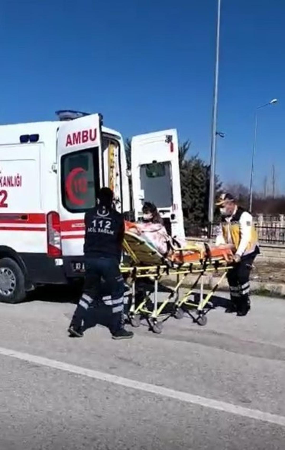 Hava ambulansı parmakları kangren olan yaşlı adam i&ccedil;in havalandı