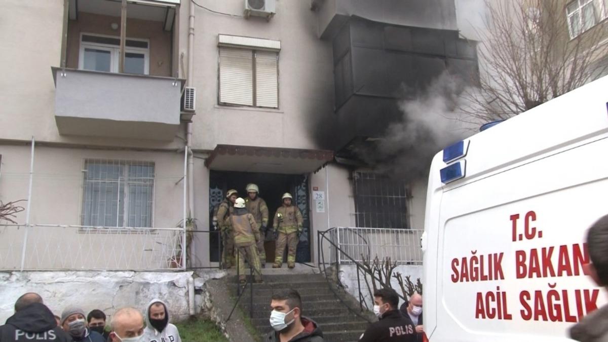 G&uuml;ng&ouml;ren&rsquo;de bir dairede yangın &ccedil;ıktı, mahsur kalan 1 kişi kurtarıldı