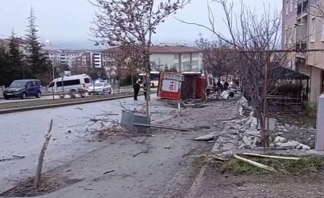 Eskişehir’de itfaiye aracı işçi servisi ile çarpıştı: 1 ölü, 11 yaralı