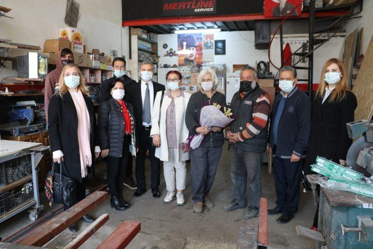 Söke Belediyesi’nden 8 Emekçi Kadına, 8 Mart Kadınlar Günü ziyareti G4