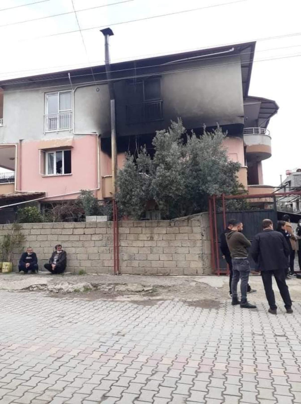 Hatay&rsquo;da 2 yaşındaki ikizler yangında hayatını kaybetti