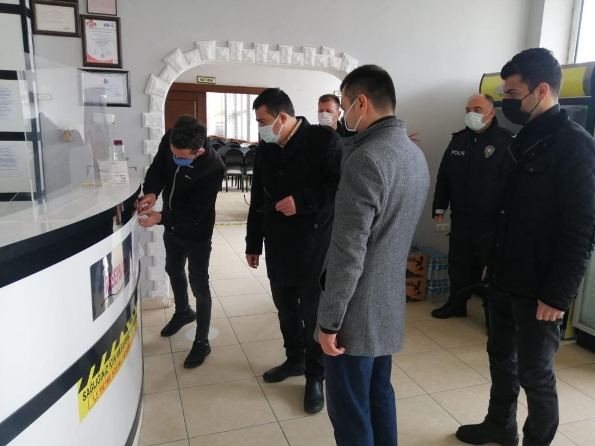 Kaymakam Zaman &ouml;ğretmenevinde denetim yaptı