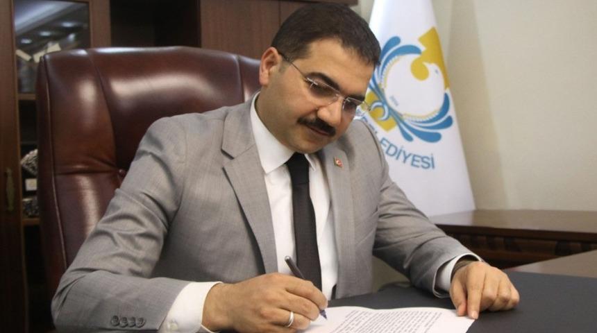 Canpolat kadına y&ouml;nelik şiddeti kınadı