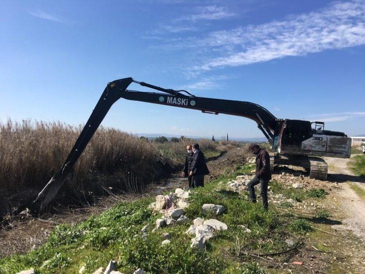 Bekirler’de 5 kilometrelik dere temizlik çalışması yapıldı G3