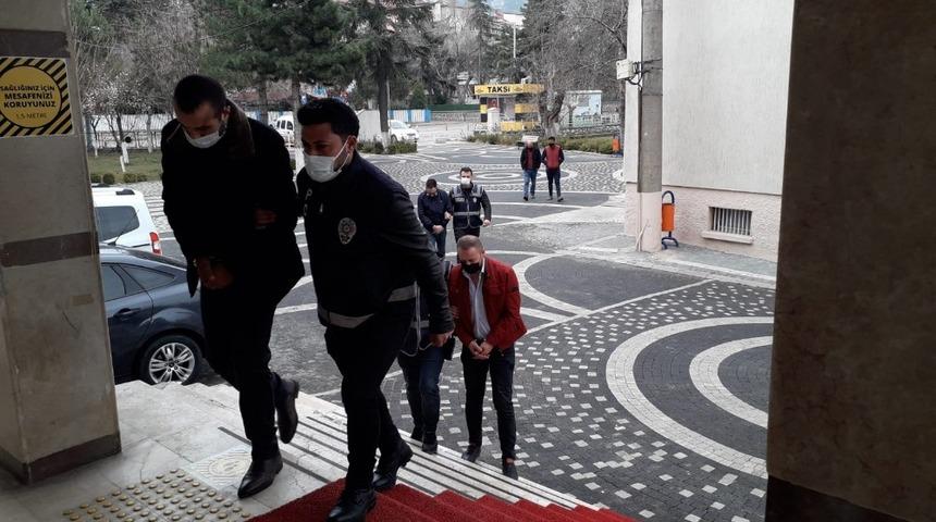 Meyve suyu kutusuna uyuşturucu sakladılar