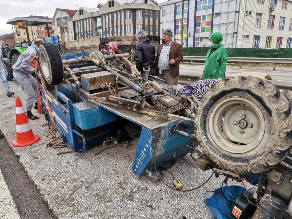 Lastiği kopan patpat D100&rsquo;de takla attı: 1 yaralı