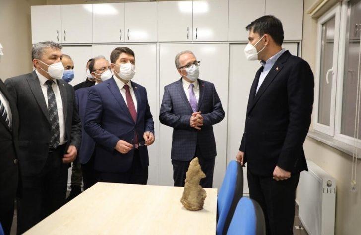 Bakan Kurum, Bartın Üniversitesi’ni ziyaret etti G2