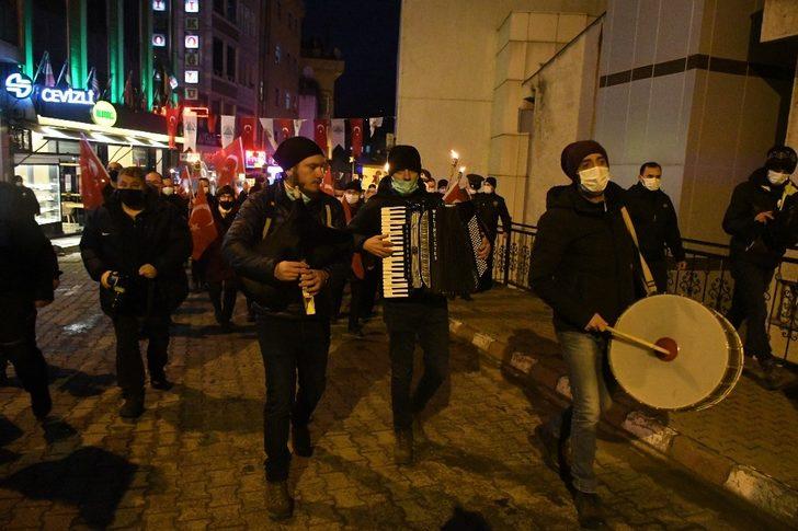 Artvin’de sessiz fener alayı G1