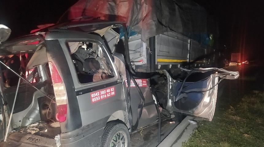 Adana&rsquo;da feci kaza: 3 &ouml;l&uuml;