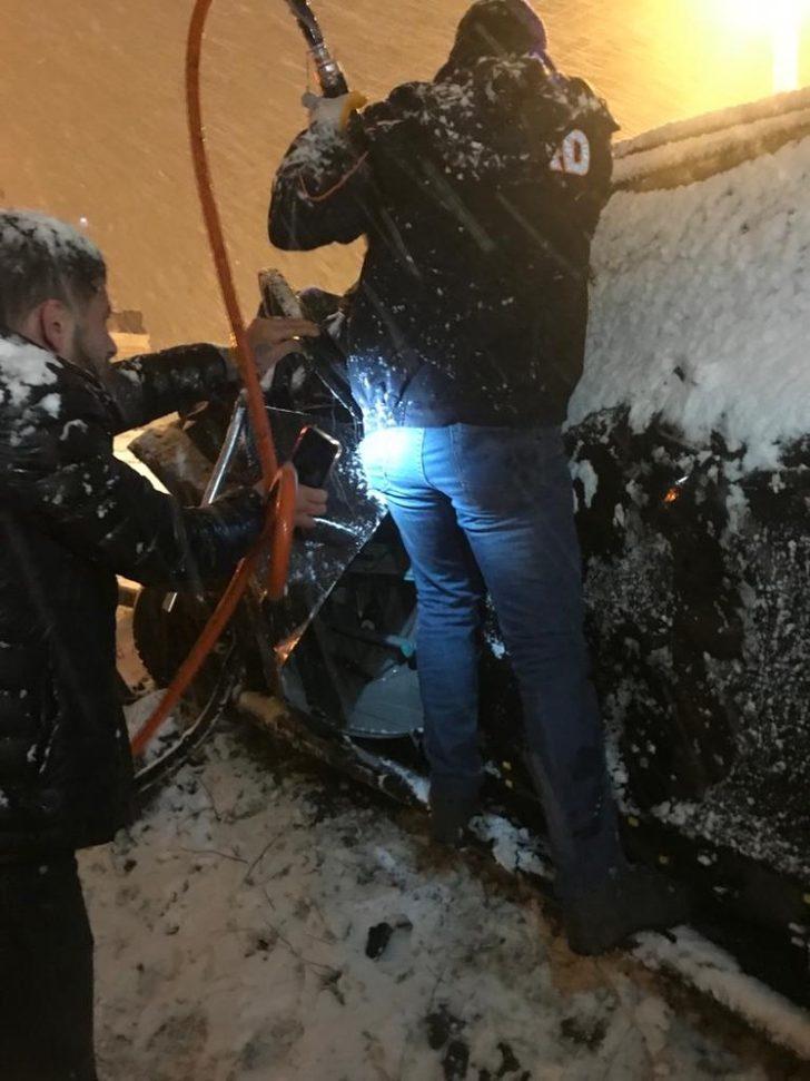 Bitlis’te kar yağışı kazayı da beraberinde getirdi: 1 yaralı G4