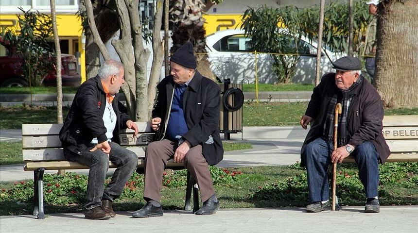 SGK girişi 1999 öncesi olanlar dikkat! 3600 prim günü tamamlanırsa...