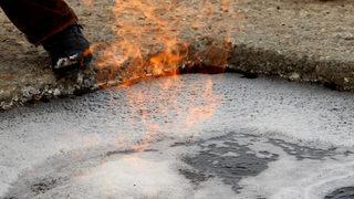 Yer: Erzurum! Yanan su görenleri şaşkına çeviriyor