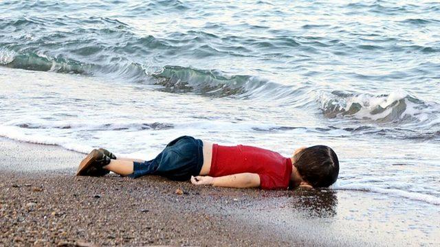 Papa Francis, Aylan Kurdi’nin babasıyla görüştü