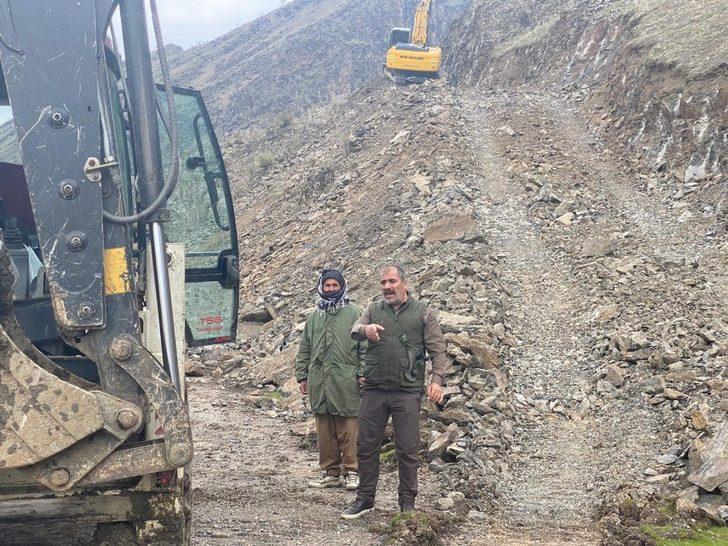 Başkan Alihan Babat köylülerin yayla yolu sorununu çözüyor G2