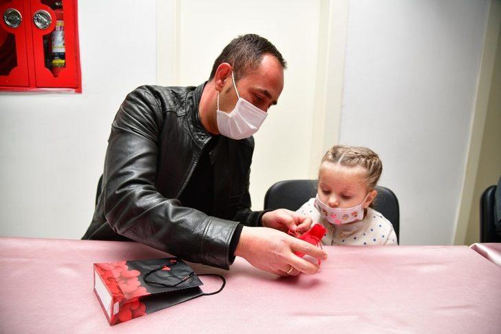 Kursiyer kadınlara eşlerinden 8 Mart Jesti G2