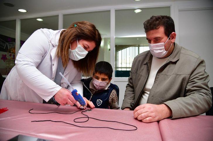Kursiyer kadınlara eşlerinden 8 Mart Jesti G3