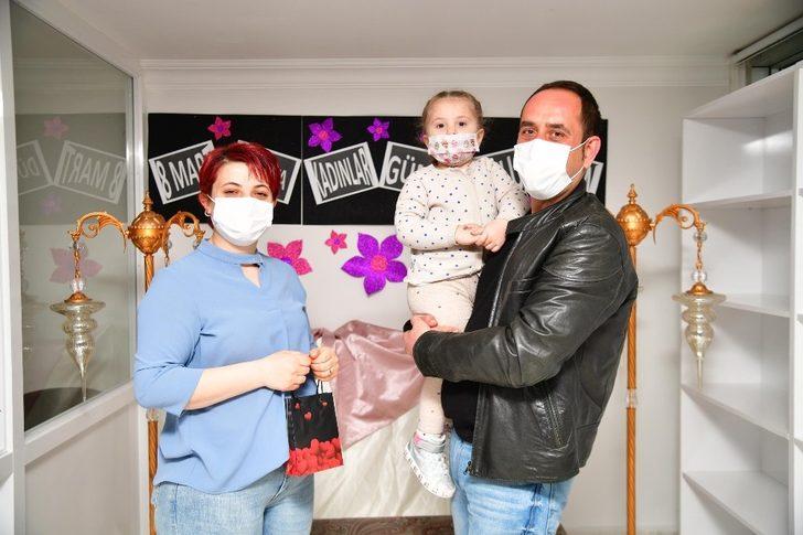 Kursiyer kadınlara eşlerinden 8 Mart Jesti G5