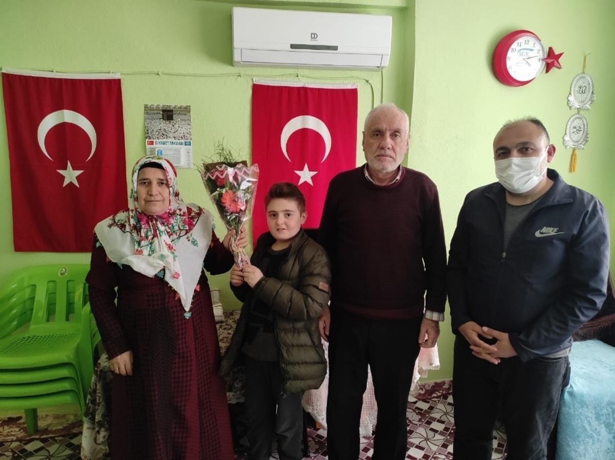 Şehit anneleri ve eşlerinin 8 Mart kadınlar g&uuml;n&uuml; kutlandı