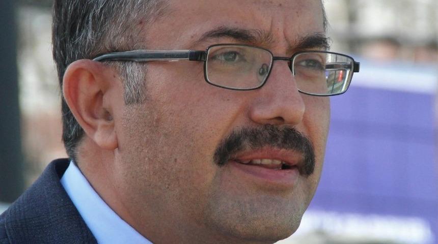 Vali &Ccedil;elik: "Kadınlar toplumun temel taşları"