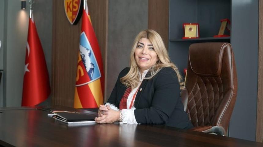 Kayserispor, galibiyeti kadınlara armağan etti