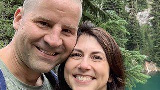 Jeff Bezos’tan boşanan Scott fen bilgisi öğretmeniyle evlendi