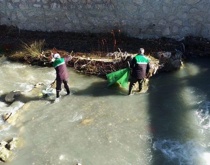 Van’da dere yatakları çöplerden arındırıldı G4