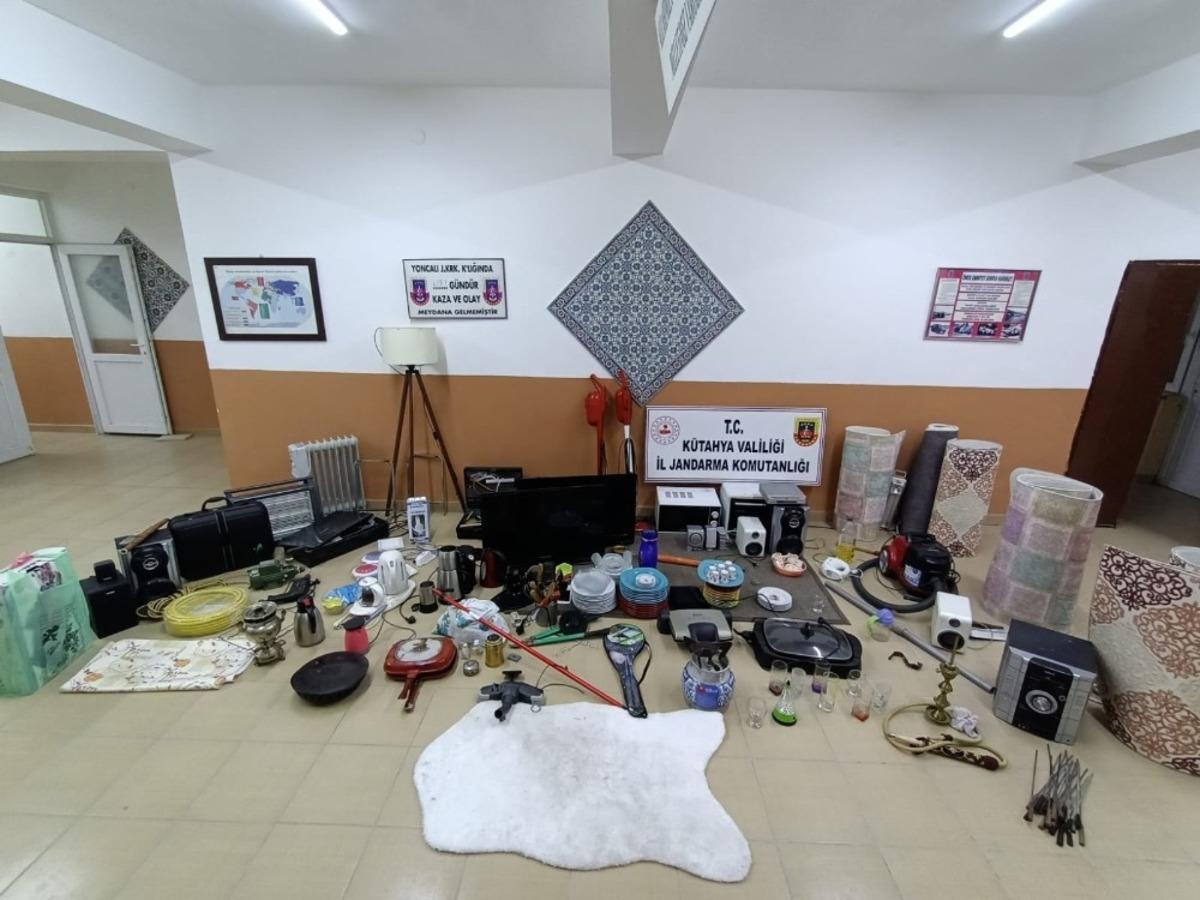 K&uuml;tahya&rsquo;da 3 hırsızlık zanlısı yakalandı