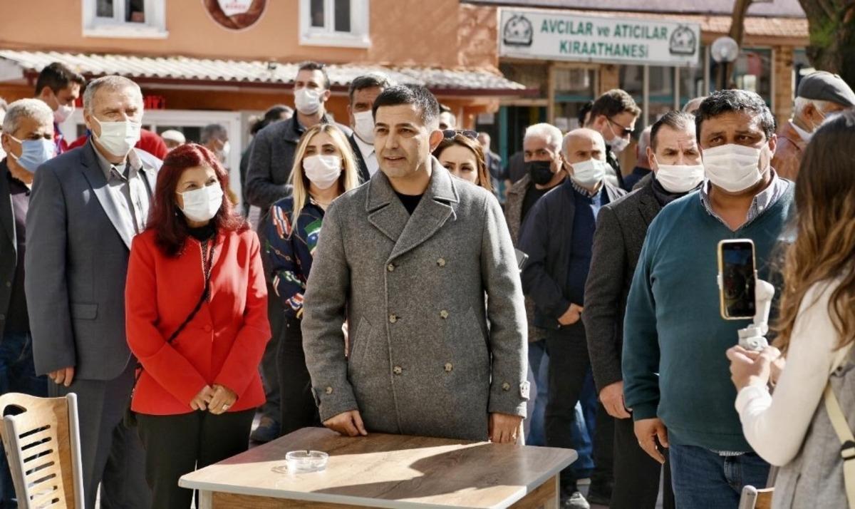 Başkan G&uuml;nel, G&uuml;zel&ccedil;amlı esnafı ve vatandaşlar ile bir araya geldi