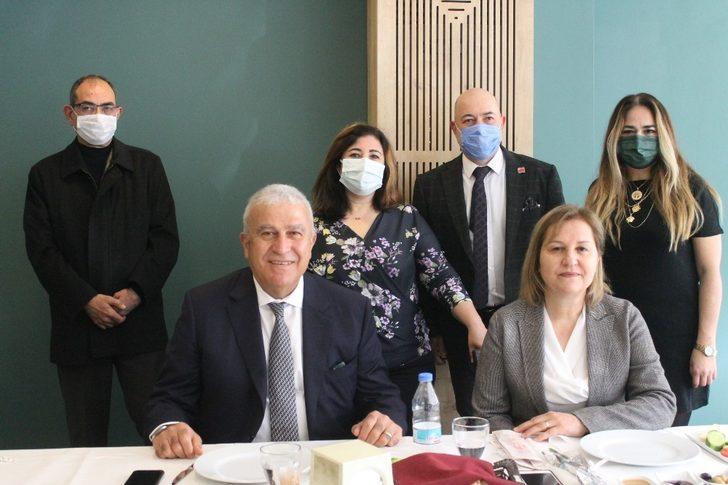 Efeler’de kadınlar unutulmadı G5