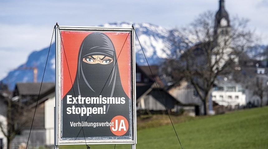 İsvi&ccedil;re'de referandumla ibadet yerleri hari&ccedil; t&uuml;m kamusal alanlarda burka ve pe&ccedil;e yasaklandı