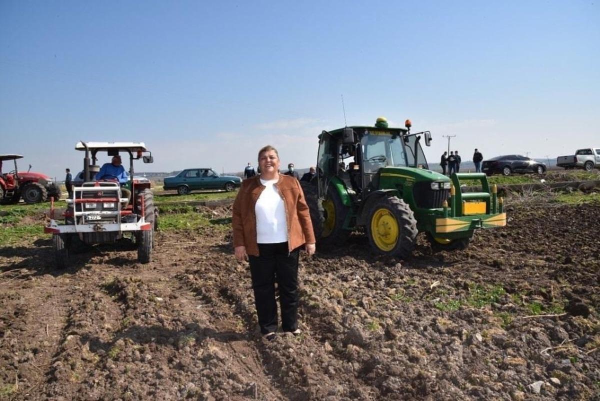 Ceyhan Belediyesi mısır &uuml;retimine başladı