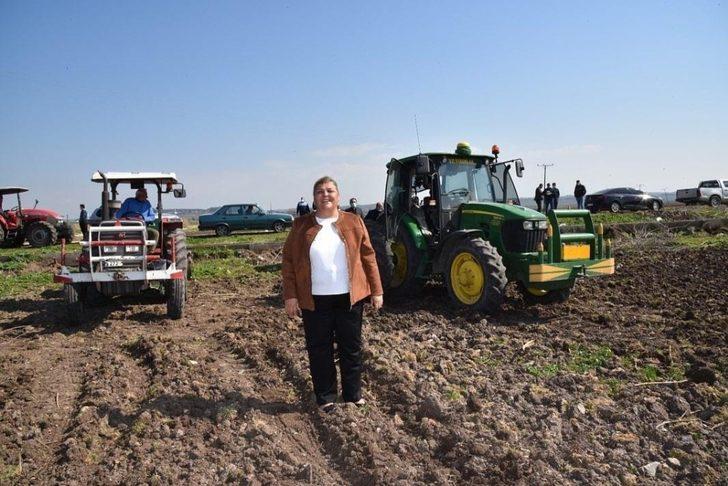 Ceyhan Belediyesi mısır üretimine başladı G1