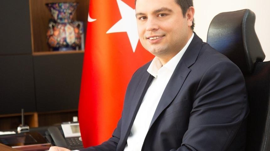 Başkan &Ccedil;akın; "Kadınlarımız varlıklarıyla yaşama renk katıyor&rdquo;