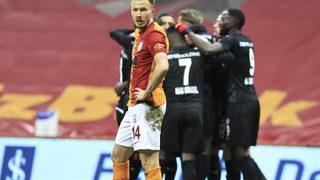 Galatasaray'da Fatih Terim'den Martin Linnes kararı