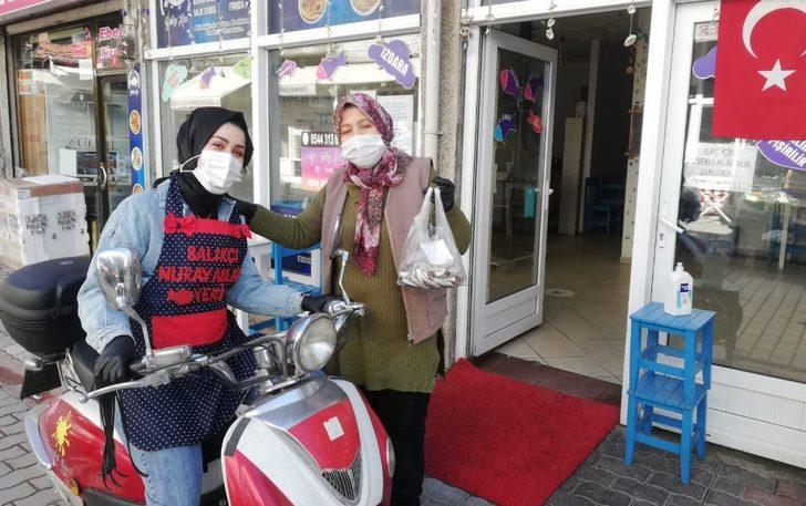 Anne ve kızı, balık ızgara salonu işletiyor G2