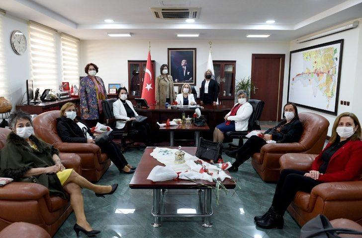 Akay’dan "Kadına yönelik şiddet son bulsun" çağrısı G3