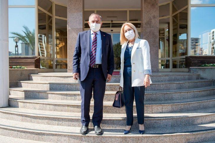 Akay’dan "Kadına yönelik şiddet son bulsun" çağrısı G4