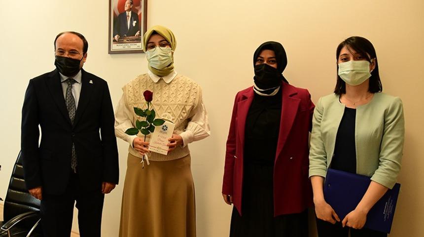 ETÜ kadın çalışanlarını unutmadı