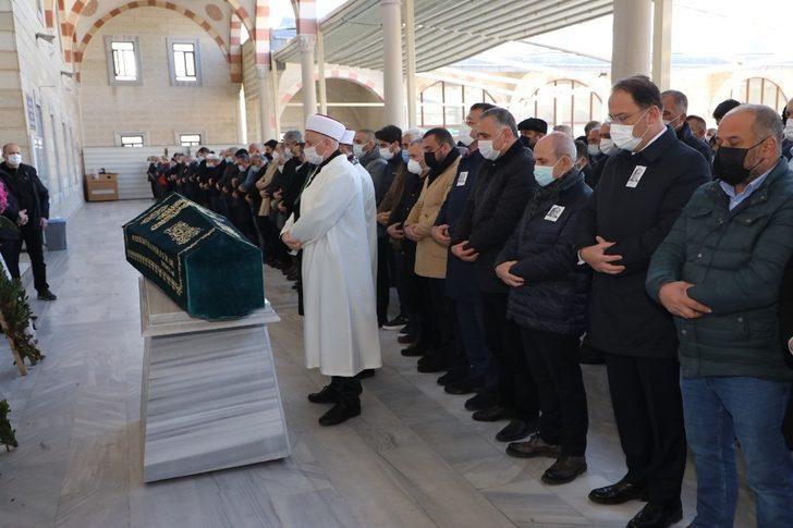 Büyükçekmece Belediye Meclis Üyesi Ahmet Şahin’in babası son yolculuğuna uğurlandı G2