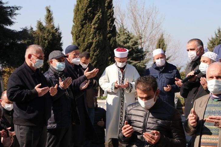 Büyükçekmece Belediye Meclis Üyesi Ahmet Şahin’in babası son yolculuğuna uğurlandı G5