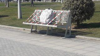 Üzerinde Arapça yazılar olan poşet panik yarattı