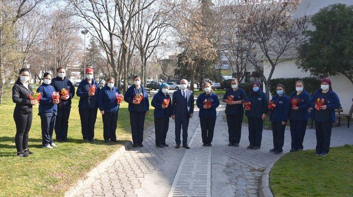 Başkan Kayda’dan çiçekli kutlama G1