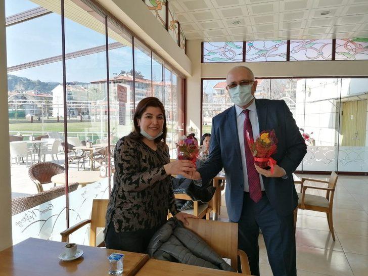 Başkan Kayda’dan çiçekli kutlama G4